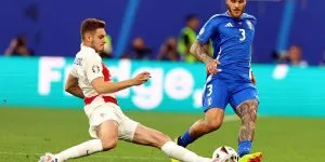 Men'S Authentic Italy Home Soccer Jersey Shirt 2024 - Top Soccer Jerseys: Fan &Amp; Player Versions | Goalkits.net