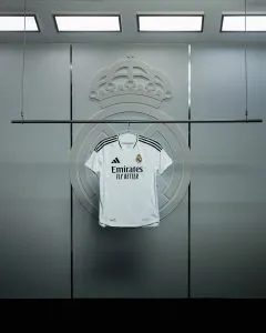 Men'S Real Madrid Home Soccer Jersey Shirt 2024/25 - Top Soccer Jerseys: Fan &Amp; Player Versions | Goalkits.net